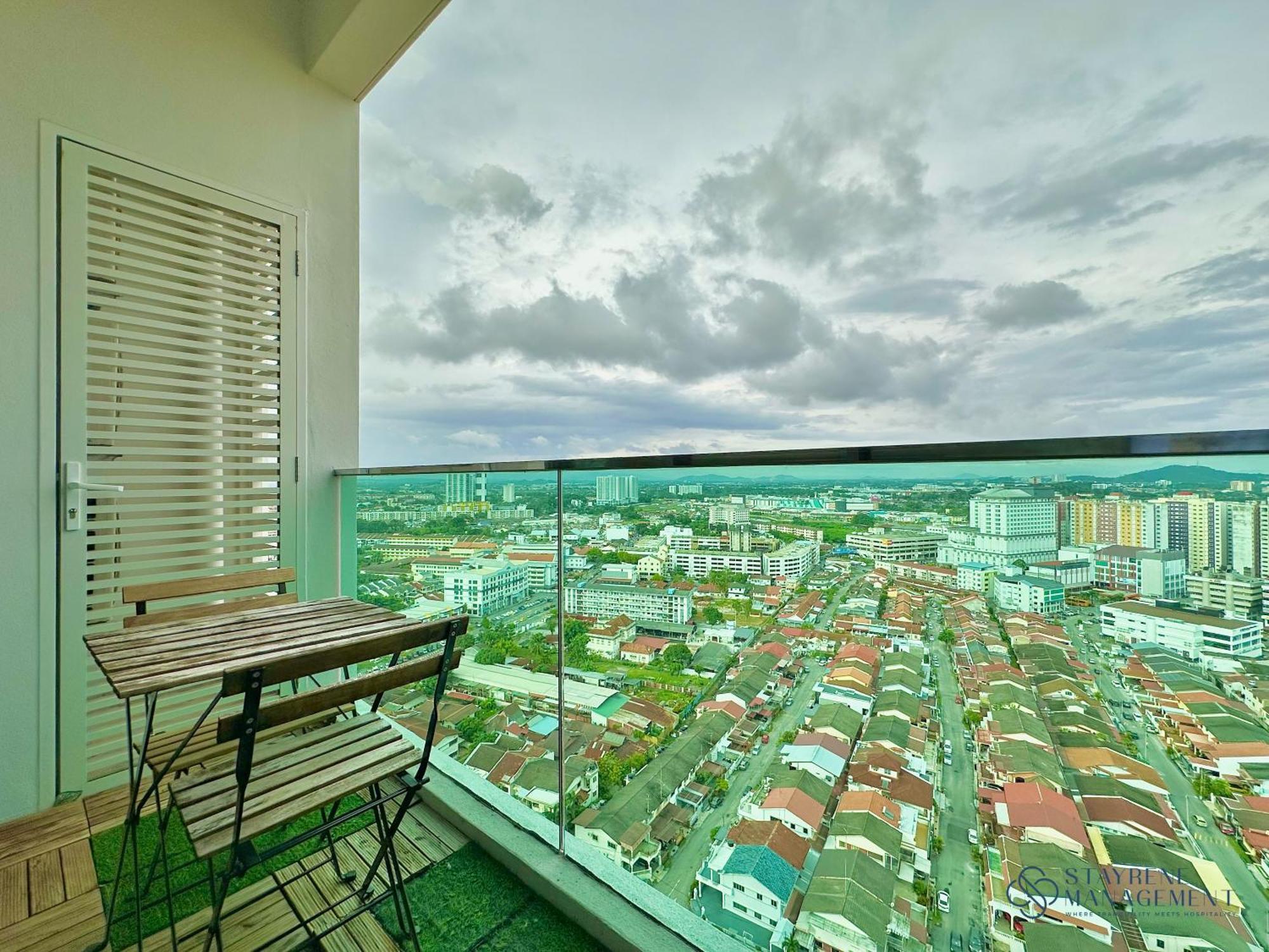 Melaka Ong Kim Wee Residences By Stayrene Exterior foto